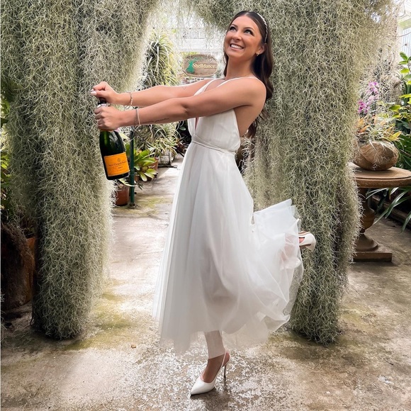 White Tulle Low V Neckline Midi Dress from Sabo Skirt - Picture 4 of 4